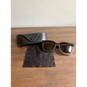 Diff Eyewear Carson Sunglasses